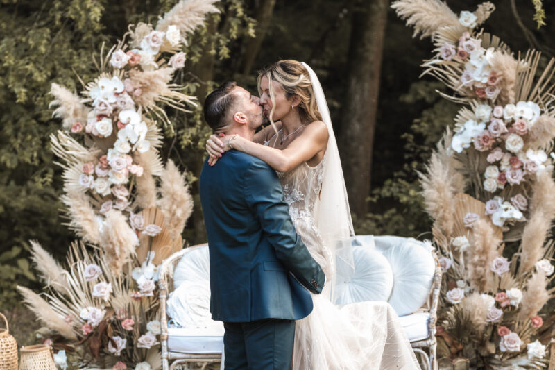 Wendy et François – Logis-hôtel La Cascade
